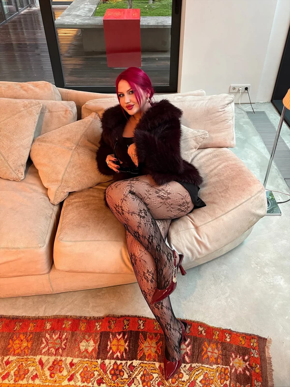 Ebru · 30 yaş · Fulya bireysel masöz · Ozbek masöz · profil fotoğrafı