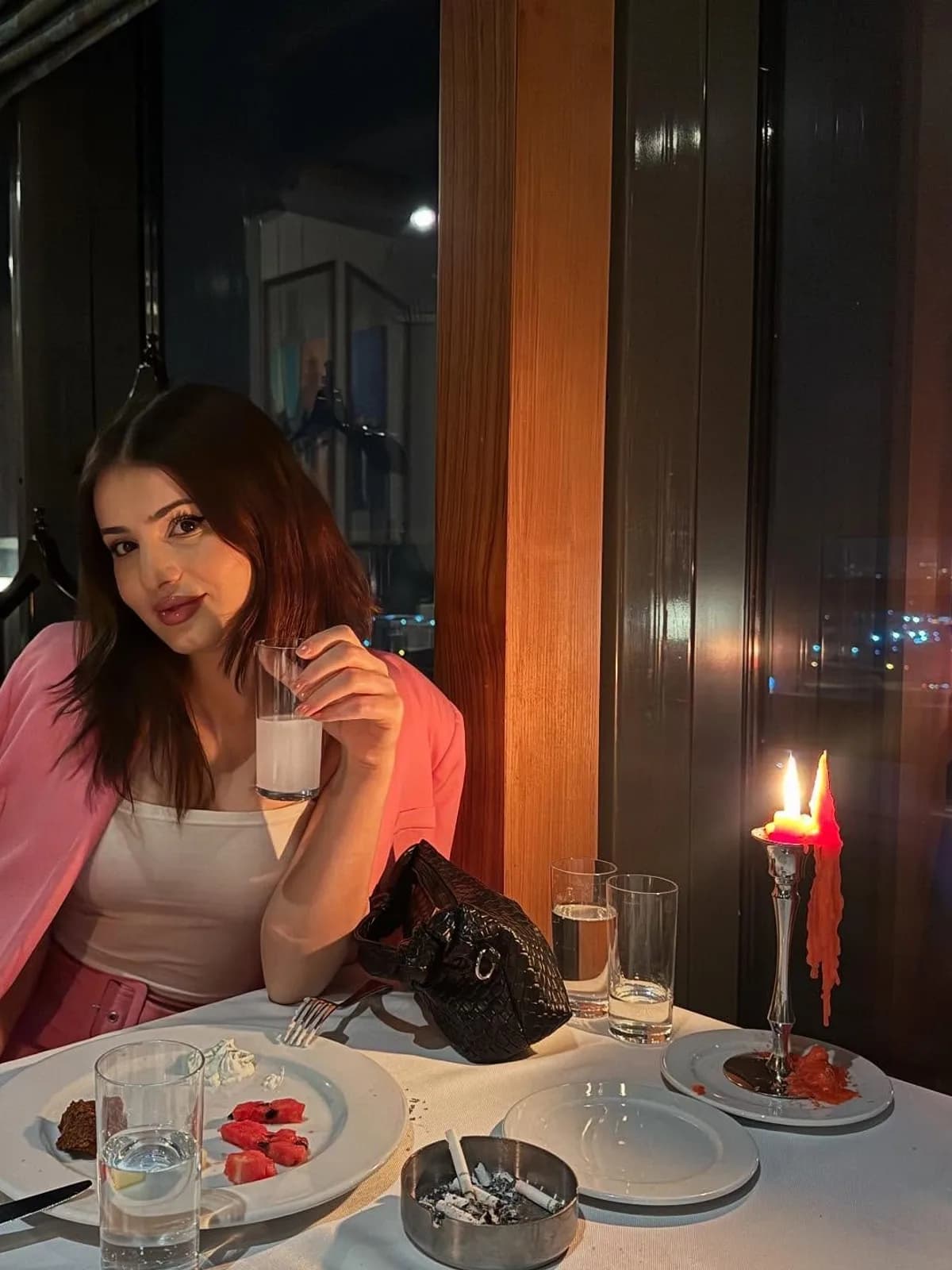Simge · 23 yaş · Cevizli bireysel masöz · Türk masöz · profil fotoğrafı