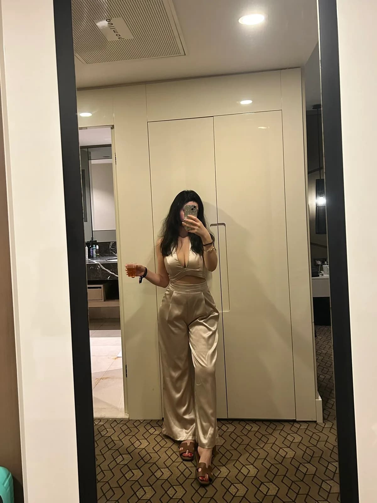 Aylin · 23 yaş · Maslak bireysel masöz · Türk masöz · profil fotoğrafı